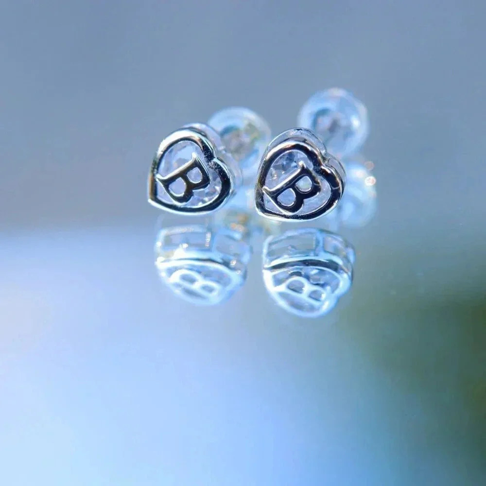 925 SILVER💝HEART INITIAL STUD EARRINGS WOMEN TEEN GIRLS MOM DAUGHTER, ELDM153S